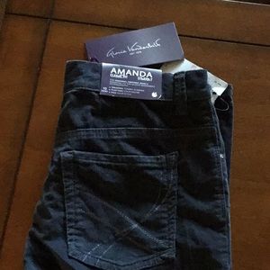 Gloria Vanderbilt classic fit corduroy jeans